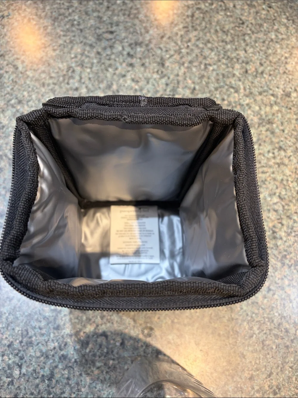Pampered Chef Black Insulated Lunch Tote with Make & Go Salad Mason Container